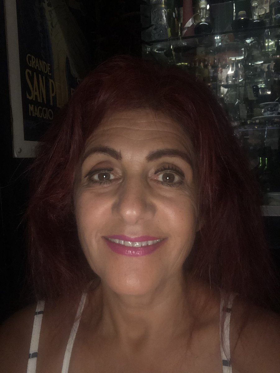 FloriaTrans4rms's tweet photo. I am usually not a pizza person but I was told to try this. Fun atmosphere, lively music, and welcoming service. Best most flavourful pizza ever at The Pamersan ...yummy!! ๐คฉโค๏ธ๐ #flourishwithfloria #positivityreporter https://t.co/AcNLlcRlO3