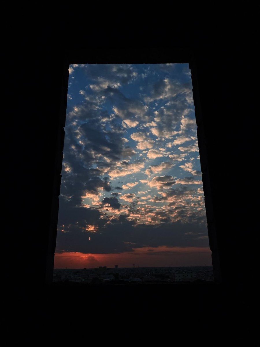 ولا تُثِر قلقنا على من لم يعد بمقدورنا السؤال عنهم.