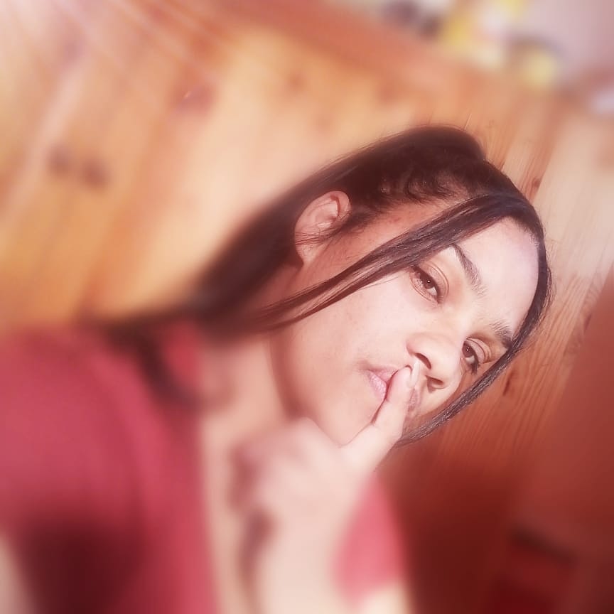 Uneefha's tweet photo. #NewProfilePic https://t.co/JsQoZcWmcK