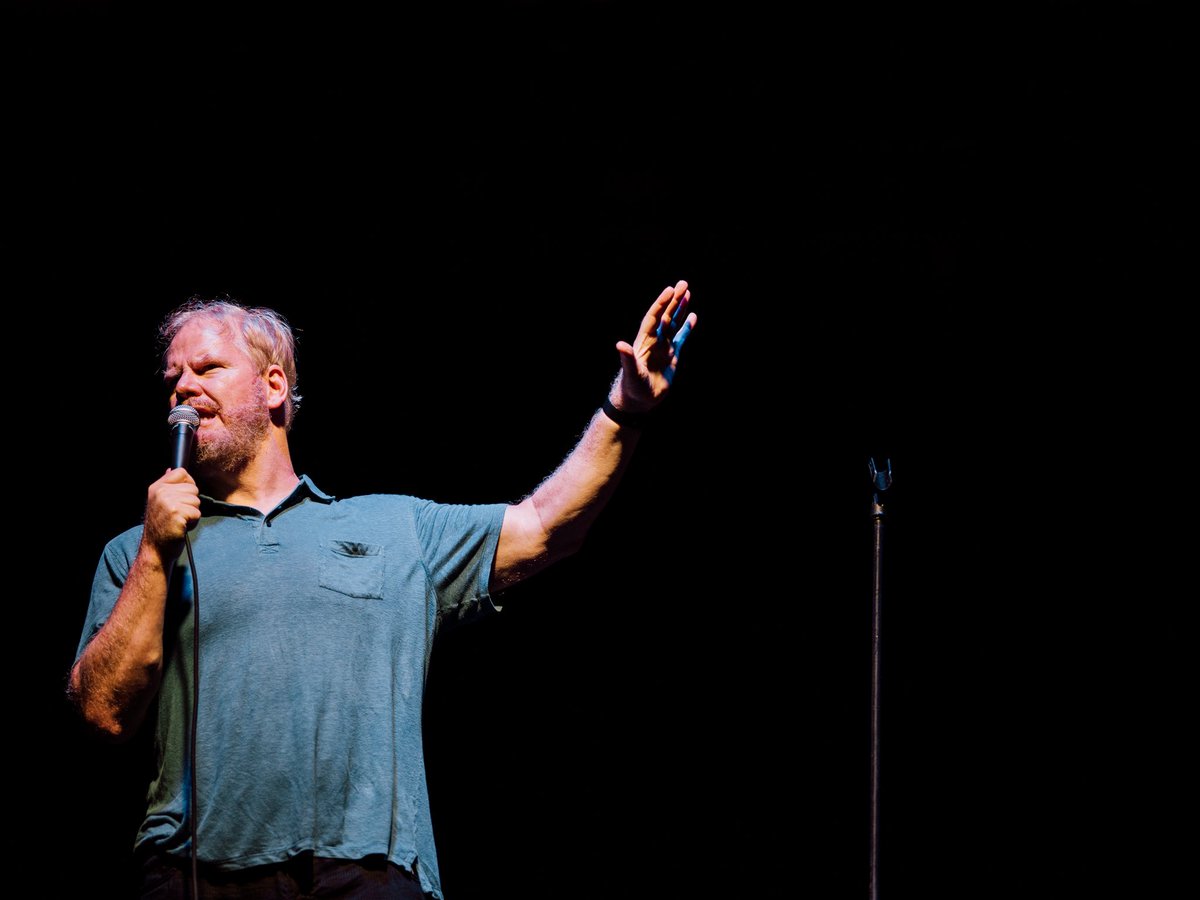 Ike_Richman's tweet photo. Yo! @JimGaffigan in Philly tonight at the #liveindrivein concert series at Citizens Bank Park. An outside the Park home run with a Honk Core. https://t.co/BYNA393RIJ