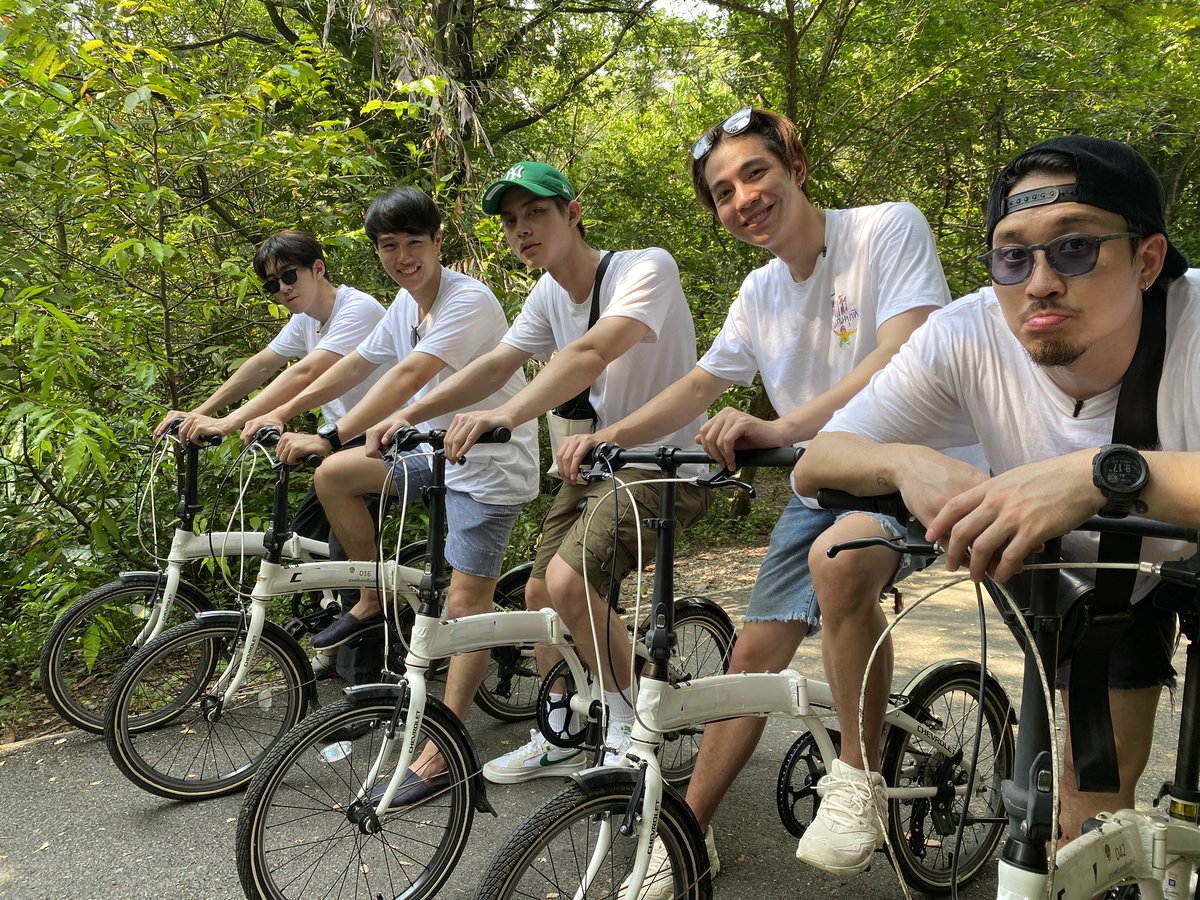 gunsmile_family's tweet image. วันนี้อยู่กันครบแล้ววว 🥰🥰 #ToelaewSS2
#gunsmile #สมายของแดดดี้