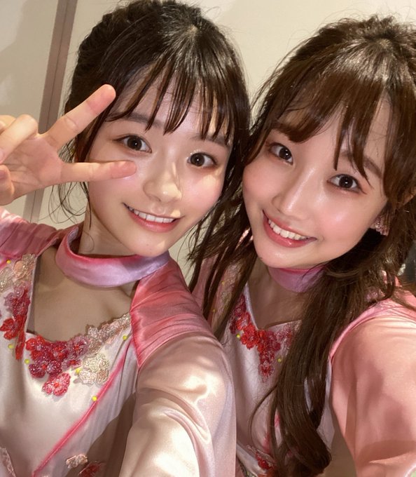 モバメのnポーズが最高に可愛いかったのtwitterイラスト検索結果