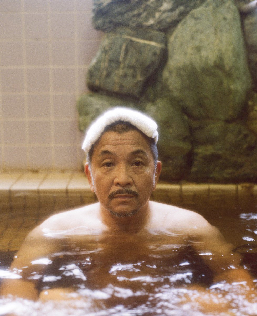 中野英雄 こんな撮影もしました 太賀は全裸にカメラ 周りにお爺さん三名 Numerotokyo