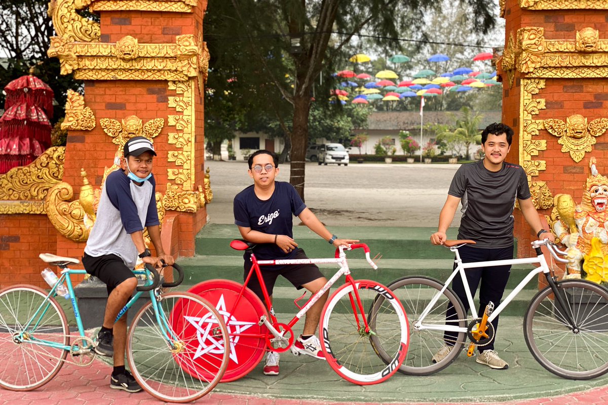 soetjiptooo's tweet photo. #teamfixie https://t.co/zr8DS1qn5e