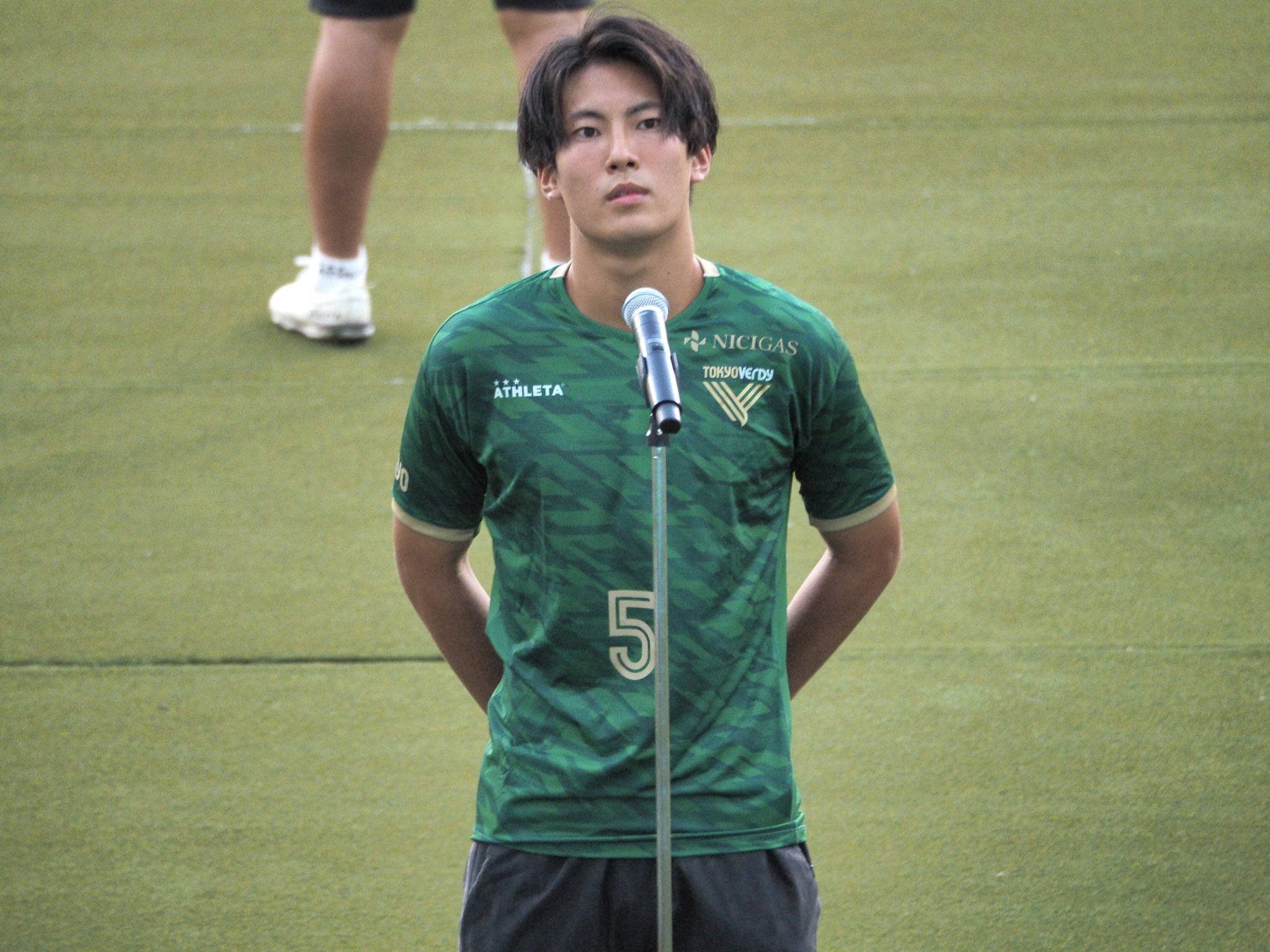 佐古真礼 Maaya Sako サポーターの方々に挨拶できました ありがとうございました もっとデッカくなります 東京ヴェルディ T Co Taxk1bgj16 Twitter