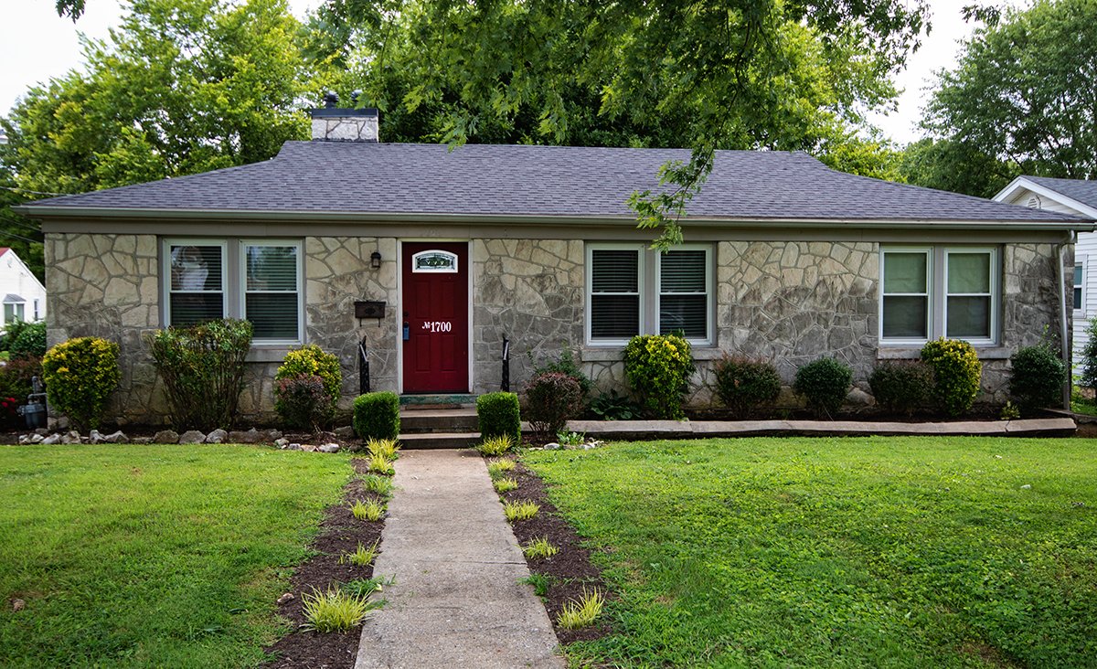 kyflatfee's tweet image. Public Auction---Saturday September 26th at 9:30 am. 1700 Kirby Drive near TC Cherry Elementary.