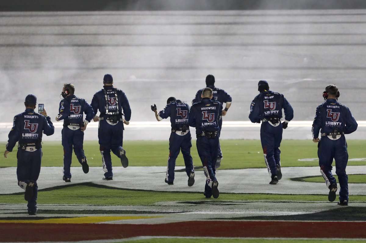 William Byron (@williambyron) on Twitter photo Incredible night!! I don’t know what to say. This moment is so special for myself and my team, thanks to all the people that have allowed me to get to this point. First Cup WIN!!! <a href="/LibertyU/">Liberty University</a> <a href="/TeamHendrick/">Hendrick Motorsports</a> <a href="/TeamChevy/">Chevrolet Motorsports</a> Incredible night!! I don’t know what to say. This moment is so special for myself and my team, thanks to all the people that have allowed me to get to this point. First Cup WIN!!! <a href="/LibertyU/">Liberty University</a> <a href="/TeamHendrick/">Hendrick Motorsports</a> <a href="/TeamChevy/">Chevrolet Motorsports</a>