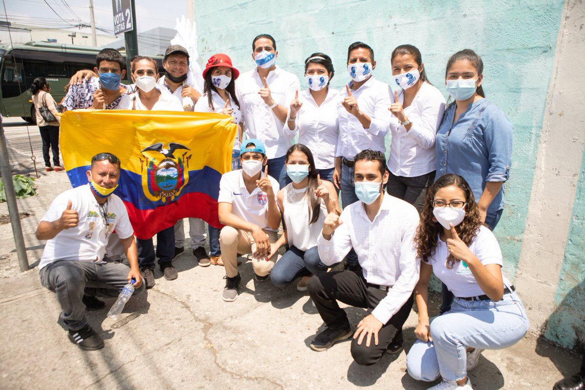 pgvelarde39's tweet photo. @DianaAzul95 @MashiRafael @marcelaguinaga @LeonardoQuirozL @EmilyVeraA_ @Angelbecario @RonnyAleagaS @DianaAzul95 becaria #IdeasConPoder a la @AsambleaEcuador lujo d representantes de Revolución Ciudadana seguro darán la #BatallaDeLasIdeas
@ecuarauz "Recuperarnos La Patria
Lo Volveremos ha hacer más rápido y mejor Sabemos lo que tenemos que hacer"
#LaRevoluciónCiudadanaRegresa https://t.co/znZGD7wS5k
