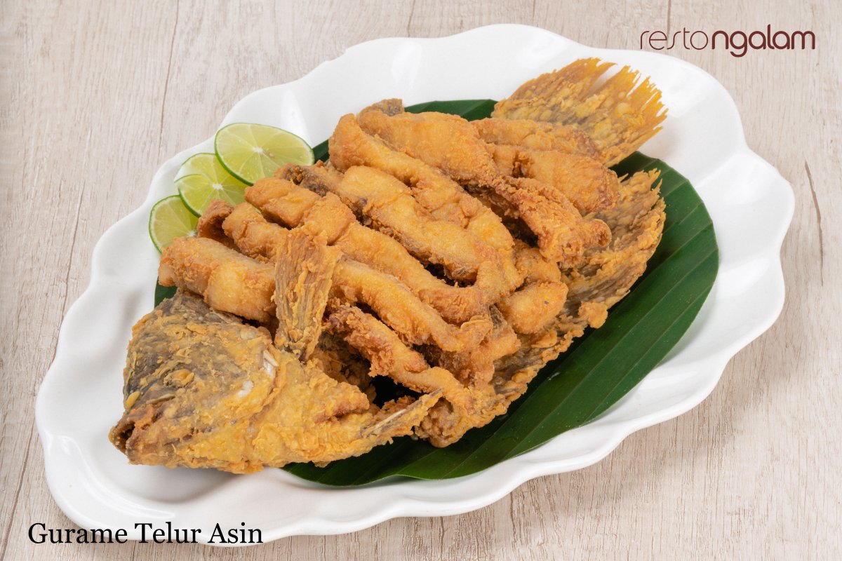 restongalam's tweet photo. Gurame Telur Asin, menu dengan citarasa yang gurih dan tekstur yang renyah, menu yang pas dijadikan untuk pilihan makan siang. Tersedia di Resto Ngalam cabang Pondok Indah &amp; fX Mall Sudirman https://t.co/BjbPnqAHaV