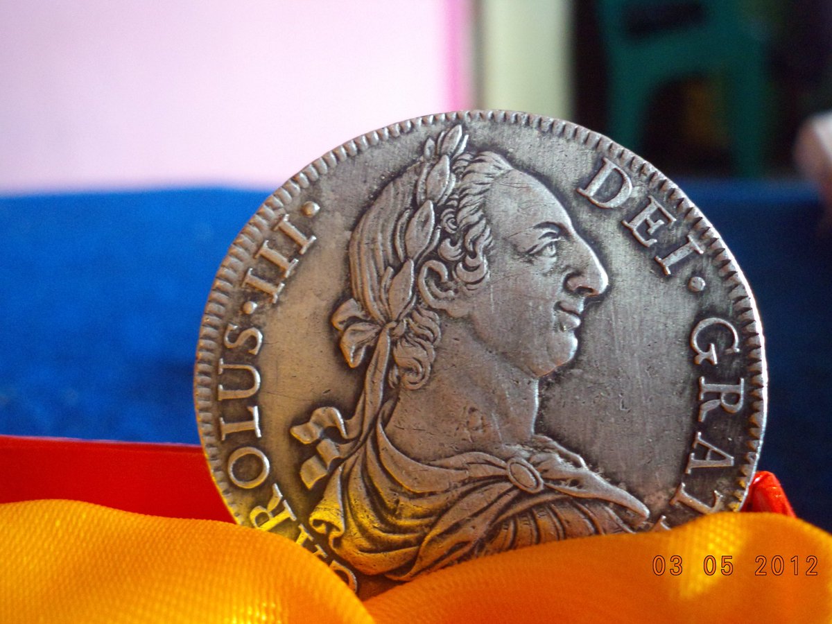 numantique's tweet photo. Kemana mereka pergi sekarang 🥺 siapa tuan baru mereka 🥺🥺😭 #2015memory #spanishcoinage #netherlandcoinage #numismatics #rarecoin #indonesianumismatic #landfound https://t.co/nUYZhje3KL
