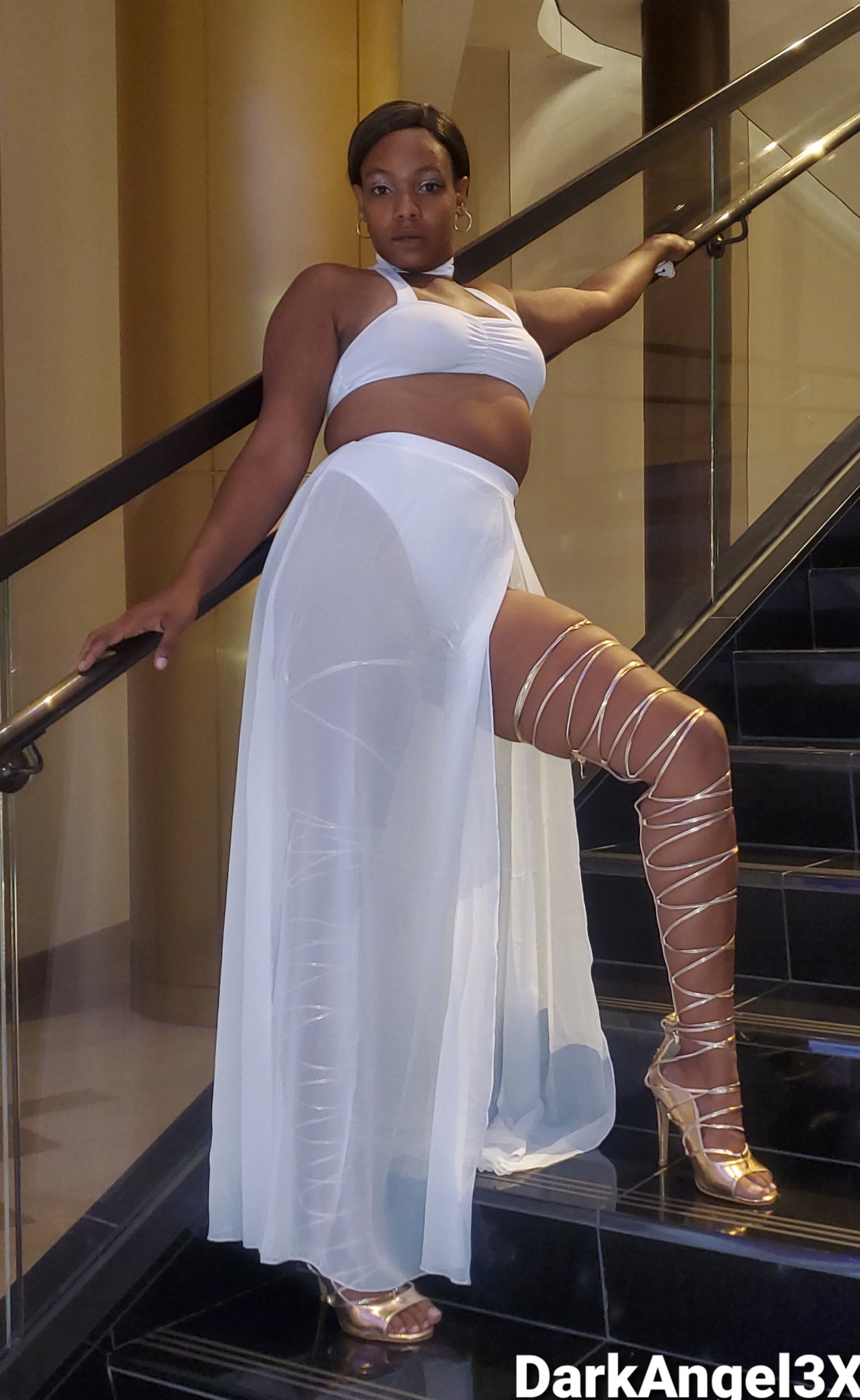 2 pic. Queen? Goddess? No! The one, the only, DarkAngel3X!! https://t.co/tFuTpn0oNO