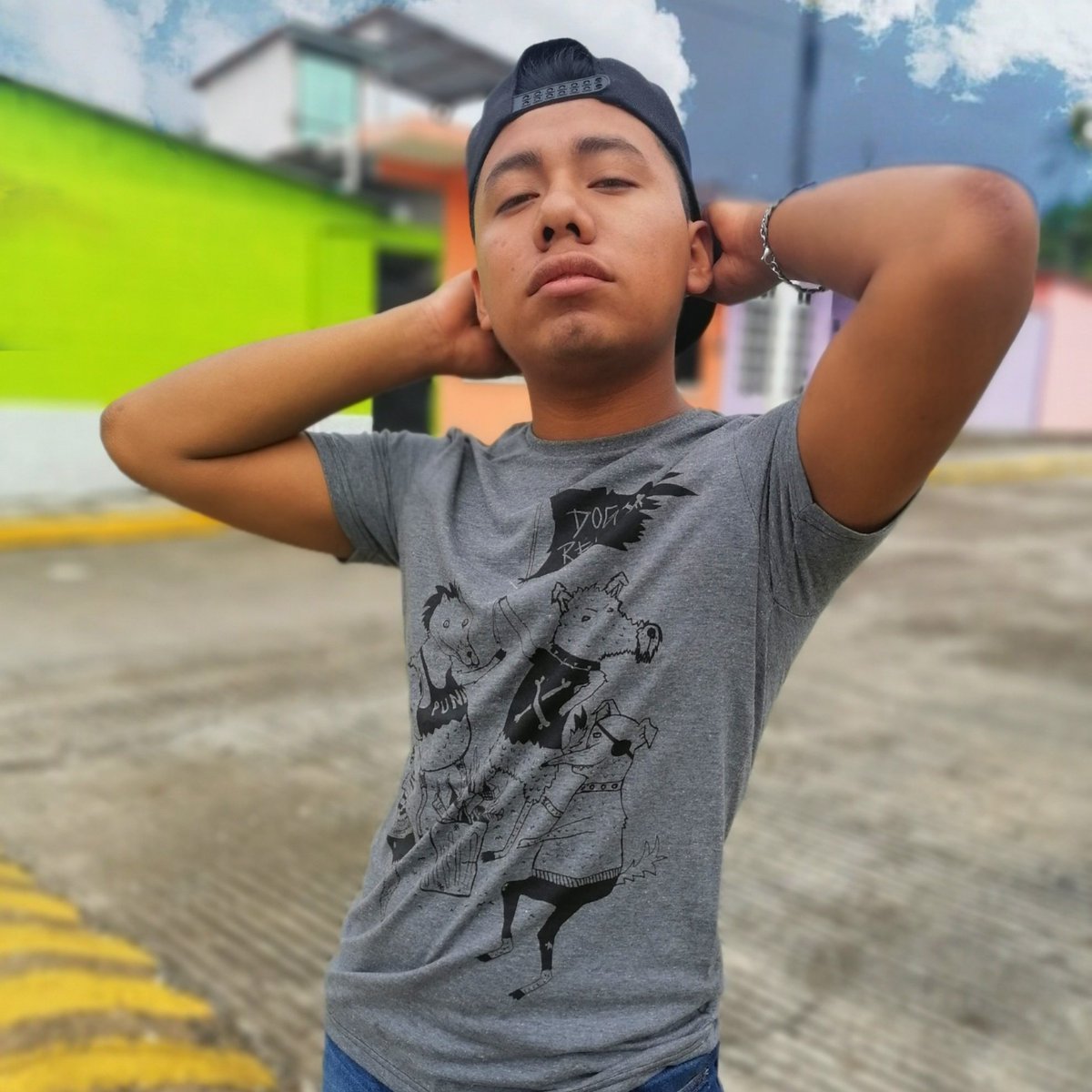 xarlygrand's tweet photo. #NuevaFotoDePerfil https://t.co/VsUFJ8AYN8