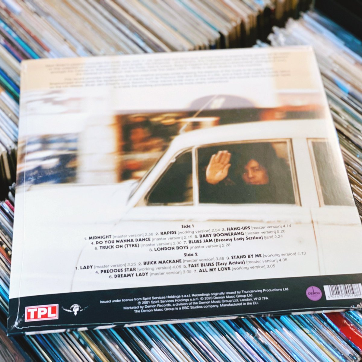 dopekorea's tweet photo. RSD 입고작 안내 - MARC BOLAN &amp; T.REX !!! 
올해 록 앤 롤 명예의 전당 헌액자이기도 한 이들의 새로운 발매작 PURPLE VINYL

#티렉스 #마크볼란 #글램록 #록앤롤명예의전당 #tyrannosaurusrex #shadowhead #midnight https://t.co/Is06moytNL