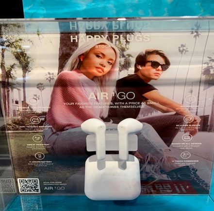 LOFT_SHIBUYA's tweet image. ＼シリーズ最小＆最軽量／
👉#HappyPlugs AIR 1 GO
ファッション性と
機能性を兼ねそなえた、
#トゥルーワイヤレスイヤホン
が新発売👏✨
イヤホンとケースを合わせても
約30g…！とシリーズの中でも
最小で最軽量、さらに
汗や水にも強い防滴仕様です。
カラバリにも注目😉🌈

■税込5,980円
◇１階