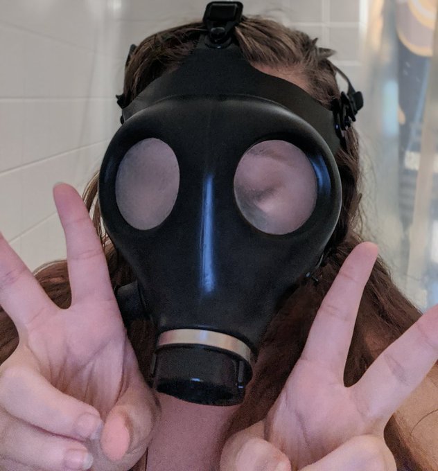 Trying to keep my head up after getting scammed out of $40-$50 dollars in content off of reddit last