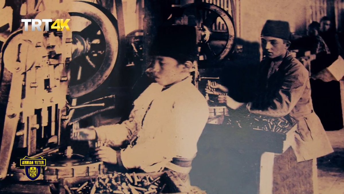 Milli Mücadeleye mermi üreten İmalat-ı Harbiye'nin çocuk işçileri!
Yaşa var ol İmalat-ı Harbiye! Cumhuriyeti biz böyle kazandık!
#30AğustosZaferBayramı