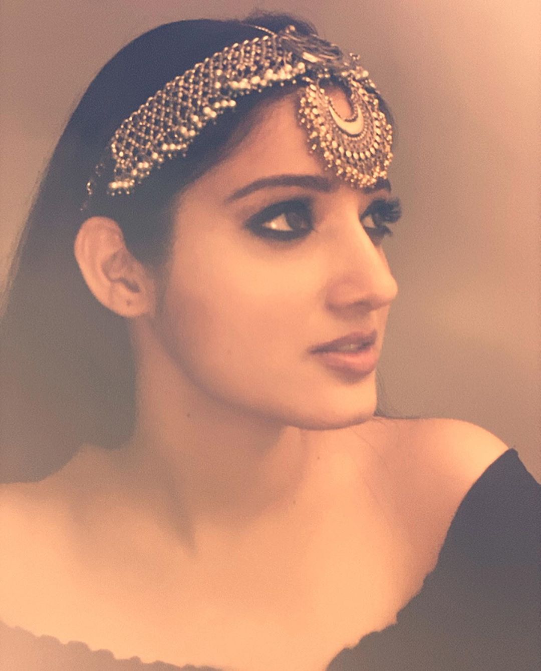 EgpYLxCUwAADEnT?format=jpg&name=large