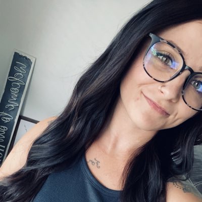 LyssWiley17's tweet photo. #NewProfilePic https://t.co/lB7OFuB0qq