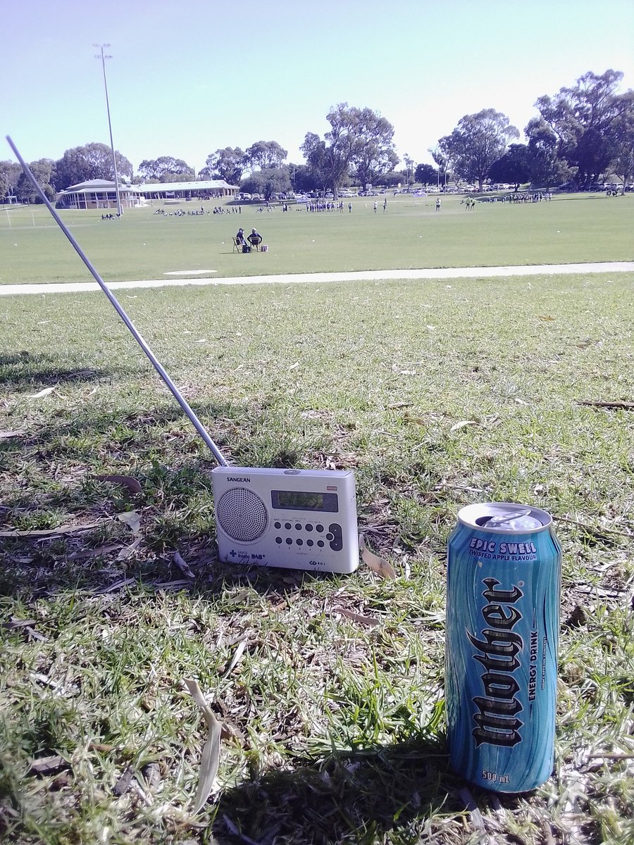 craigofmanning's tweet photo. Listening to #AFLBluesPies while watching #whitfords kids and drinking a heartstarter on this beautiful #Perth day π€ https://t.co/yy1jU5WUIF