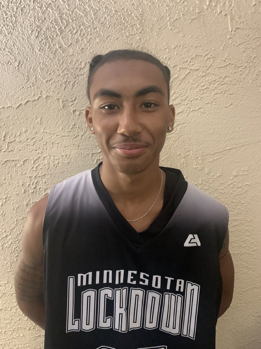 LockdownMn's tweet image. NBT Milltown Throwdown Game 2 vs FoxBall, #34 the best big I have ever seen, athletic and can slam it down 10 dunks and unstoppable, without him this team is very average

@RacallisTotten 14pts, 2-3’s, 2ast
@boltz_jordan 14pts, 5reb, 3ast