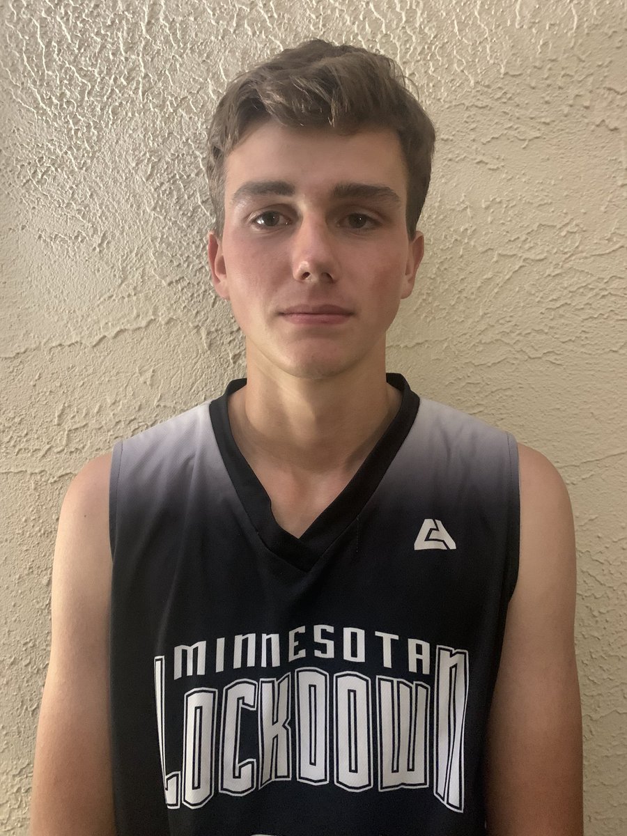 LockdownMn's tweet image. NBT Milltown Throwdown Game 2 vs FoxBall, #34 the best big I have ever seen, athletic and can slam it down 10 dunks and unstoppable, without him this team is very average

@RacallisTotten 14pts, 2-3’s, 2ast
@boltz_jordan 14pts, 5reb, 3ast