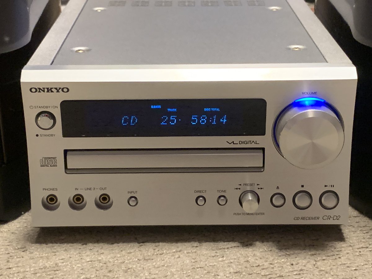 魚返 太樹 Onkyoの最高音質で聴く ボーカロイドも格別ですね それが言いたかった 笑 パソコンや スマホばかりで 音楽を聴いている人は 損してると思う クリエイターが作り上げた音源を聴く為に Onkyoのcrシリーズオススメです 音楽 Music 魚返 太樹 Onkyoの最高音質で聴く ボーカロイドも格別ですね それが言いたかった 笑 パソコンや スマホばかりで 音楽を聴いている人は 損してると思う クリエイターが作り上げた音源を聴く為に Onkyoのcrシリーズオススメです 音楽 Music