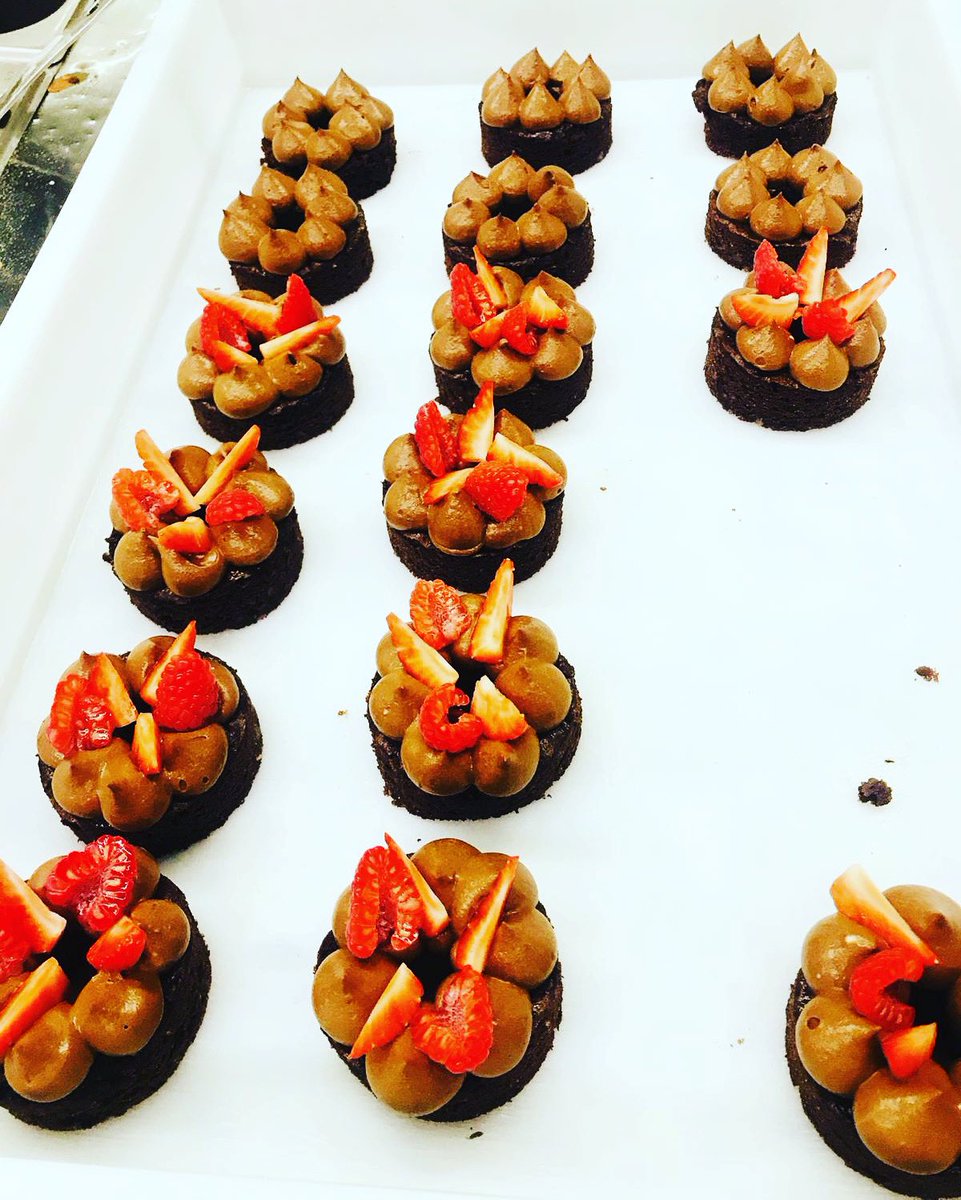 ToscanaDublin's tweet image. Two are missing...Who me? Couldn’t be! Then who? #specials #AlwaysHomeMade #delicious