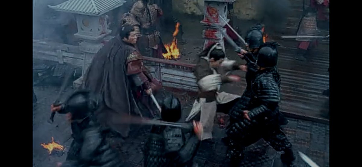 The battle scenes in  #NirvanaInFire are so goddamn impressive! I felt like grabbing something to fight too. No slo mo shit, no overly laughably fancy moves. No "dancing" (seriously, some dramas do be "dancing" in the name of sword fighting lol)