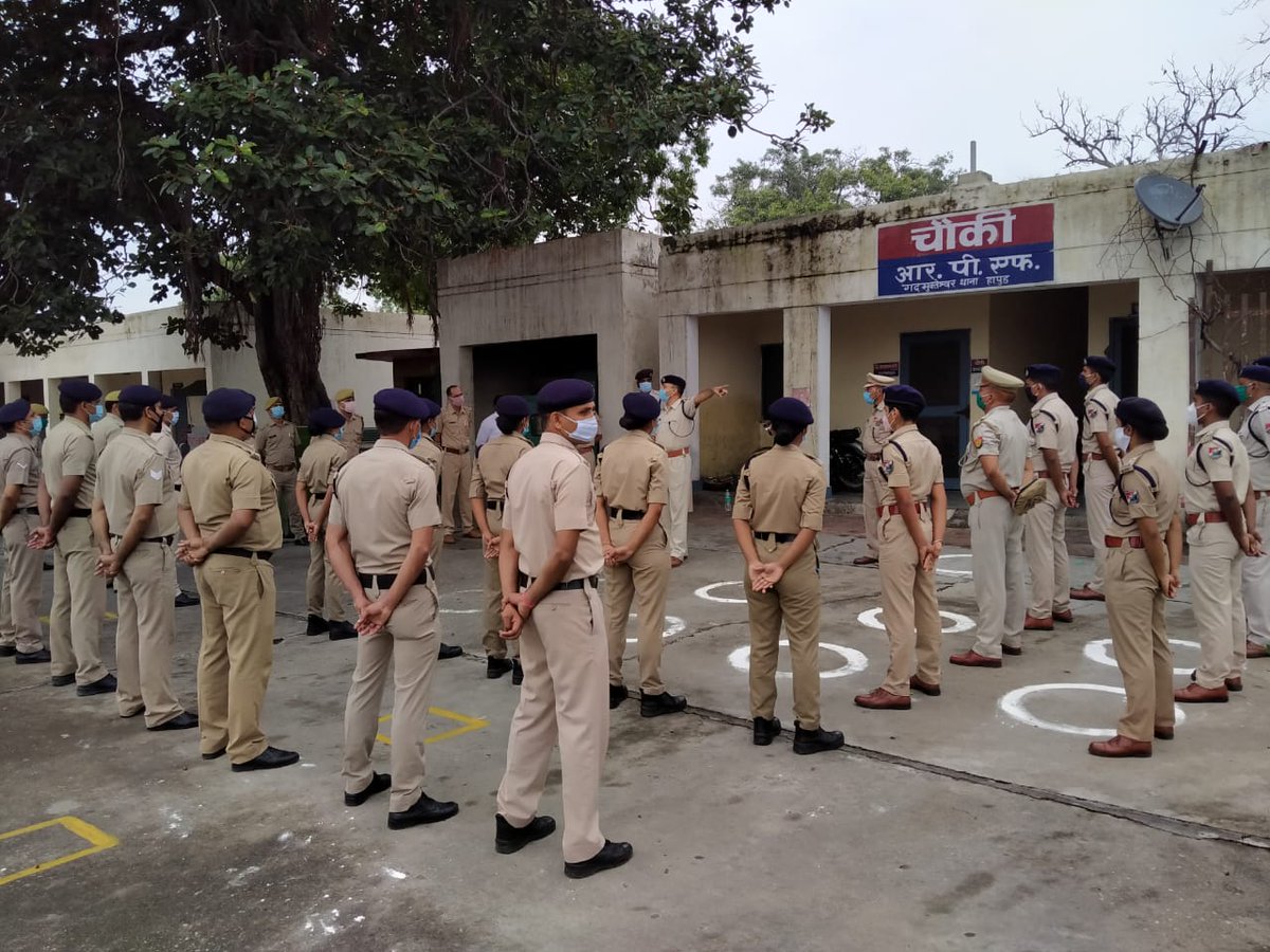 ipfhpu's tweet photo. Mock Drill Conducted by RPF at Garhmukteswar in Jurisdiction of Inspector Hapur https://t.co/fCcLw7vpmr