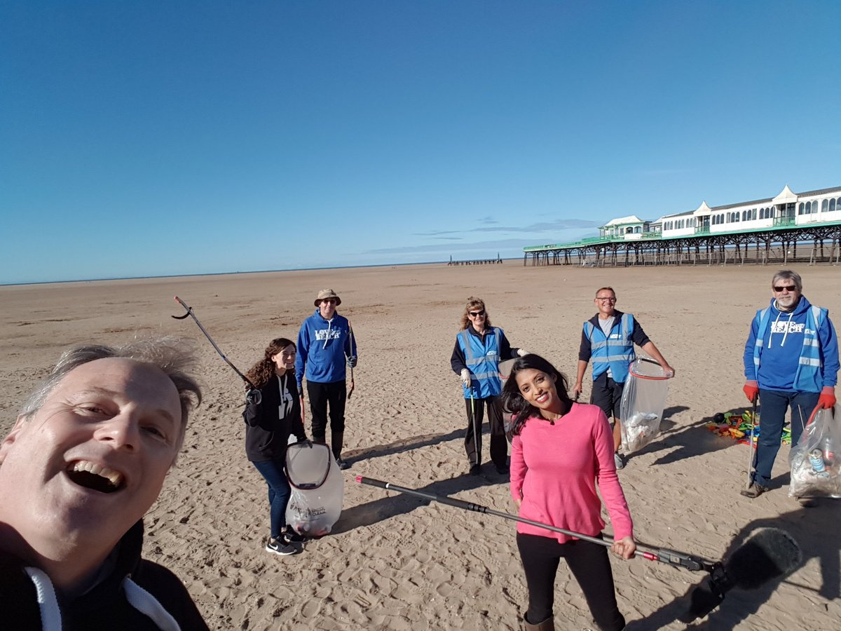 RichMcToffee's tweet image. Cheap plastic buckets and spades - clearing up a #waveofwaste on the beach at St Anne's this morning with the @BBCNews @KeepBritainTidy and brilliant @FyldeBeachCare volunteers #lovemybeach