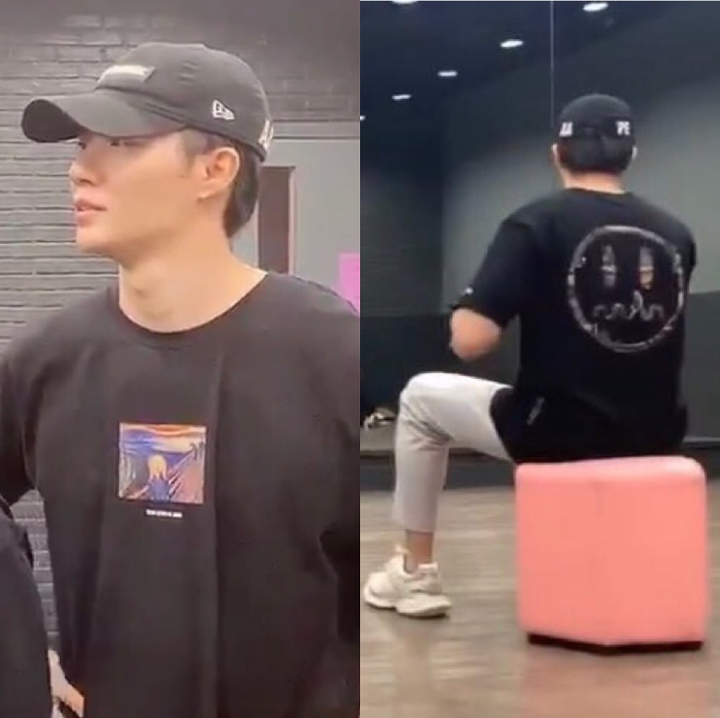 marukonan_'s tweet photo. My baby boy,Thank you for wearing our T-shirt🥺💙Love you so much 🤟🏻(The pictures are from the day before yesterday when DMD boys were having the rehearsal) #ZeePruk https://t.co/ZTvDN369Rm