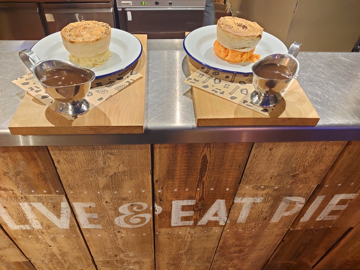 Who wants some pie 😁...