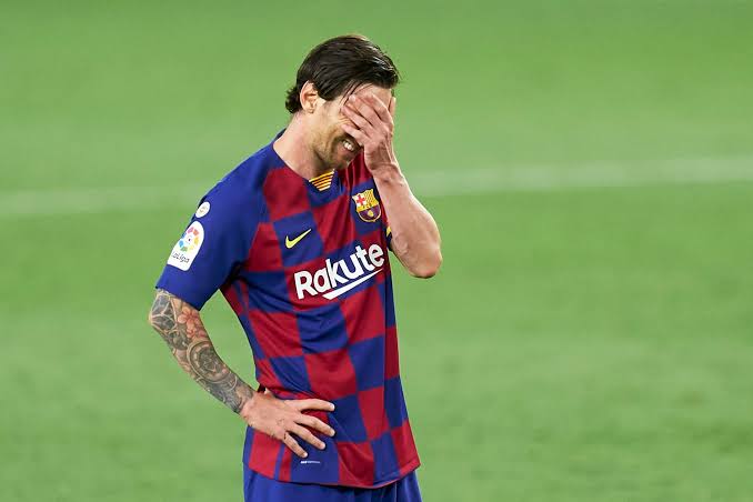 August 28th, 2020: Fanbase remains divided over the decision with most being the supporters of Messi. Man City keep on watching as they prepare for an offer. But to our surprise, Messi asks for a meeting with Barcelona. The pressure was real. But Bartomeu refused to meet.
