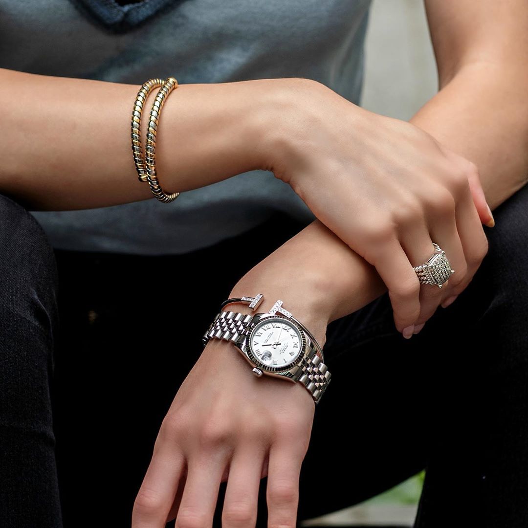 verbbrands's tweet image. With 70% of affluent consumers looking to Google with the intent to buy #SEO can make a real difference. 

Our client Gemma by WP Diamonds saw its highest level of organic traffic to date in July, with a +119% increase in organic traffic transaction revenue YoY and 138% MoM.