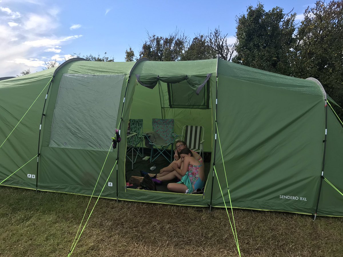 victoriasear's tweet photo. #camping #freshair #greatoutdoors #familytimebesttime https://t.co/BjBjfDytN6