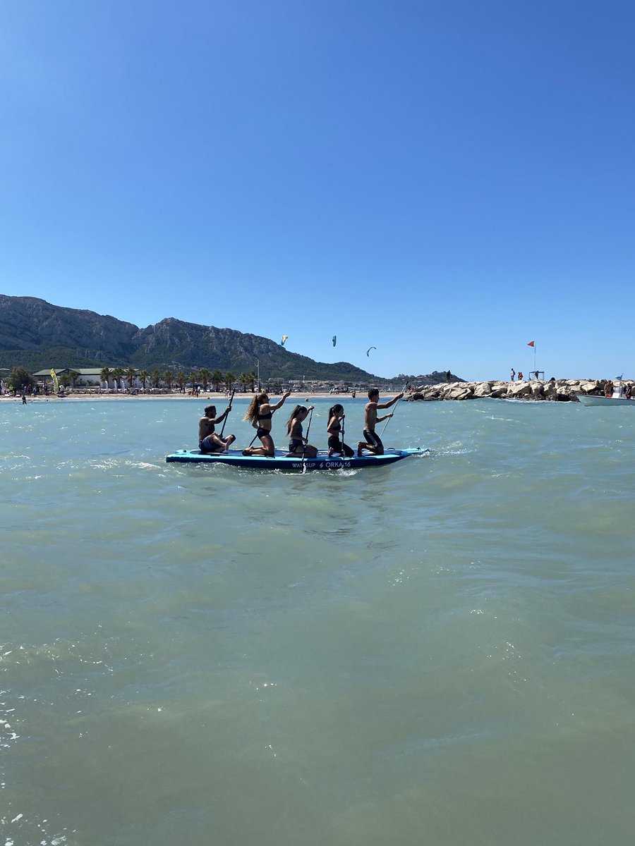 Jour J pour la #CEPACFitnessDay ! Une matinée les pieds dans l’eau mixant yoga, HIIT, course à pied et paddle, le tout dans une ambiance fun et sportive ! 🏃🧘‍♀️🏄‍♀️
<a href="/FreestyleCup/">Freestyle Cup Officiel</a> #marseille