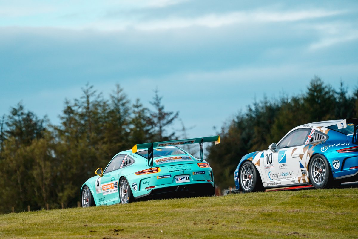 MarkKimberRace's tweet photo. .@PorscheRacesGB race one didn't go to plan. After a strong start, contact from a car behind pushed me into a spin and my race ended in the gravel.

The silver-lining was that my pace was strong and I'm ready to push from P8 on the grid for race 2. 

@Brookspeed // #TeamConnectIt https://t.co/0KdClYTUTR