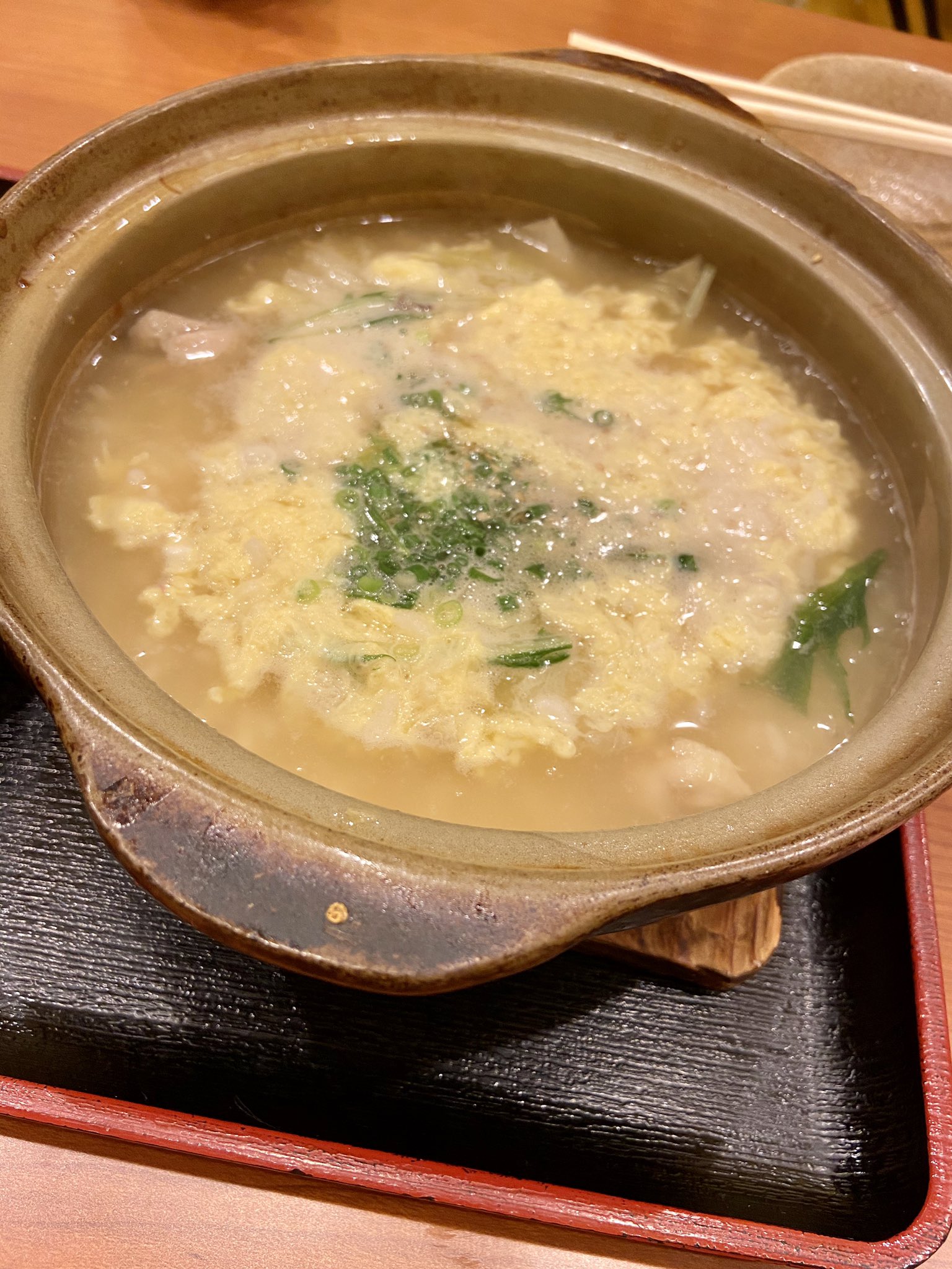 つばさ 焼き鳥屋で鳥鍋 あったまる 一人前にできるのありがたい 串を頼みまくるので お刺身も美味しい 飲み物 にそば茶あるの好き 焼き鳥大きいからお腹膨れる 鍋のシメは雑炊派 苦しいけど美味しかった 笑平 T Co Lbszunvyul Twitter