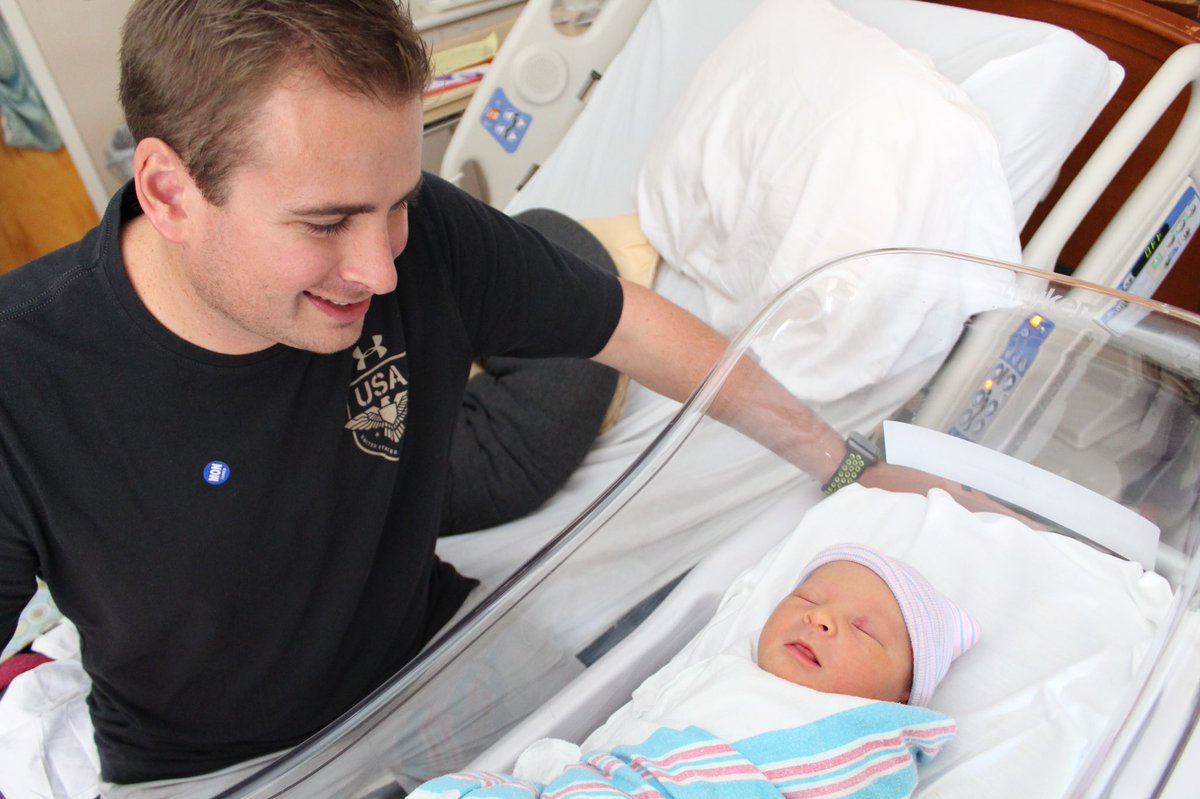 dyerdesigner's tweet image. Happy birthday to Super Dad @KDyer_10 !!! Love you more than words can say. Thanks for all you do for me and Barrett!