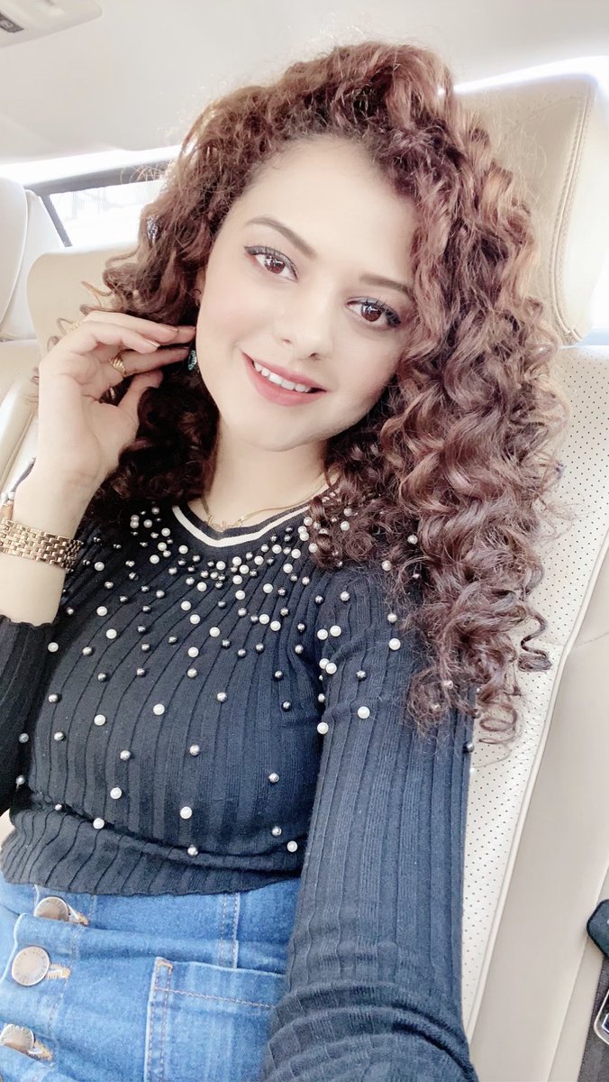 palakmuchhal3's tweet photo. Sunray on a Sunday! 🌞💙 https://t.co/cWb380jGRW