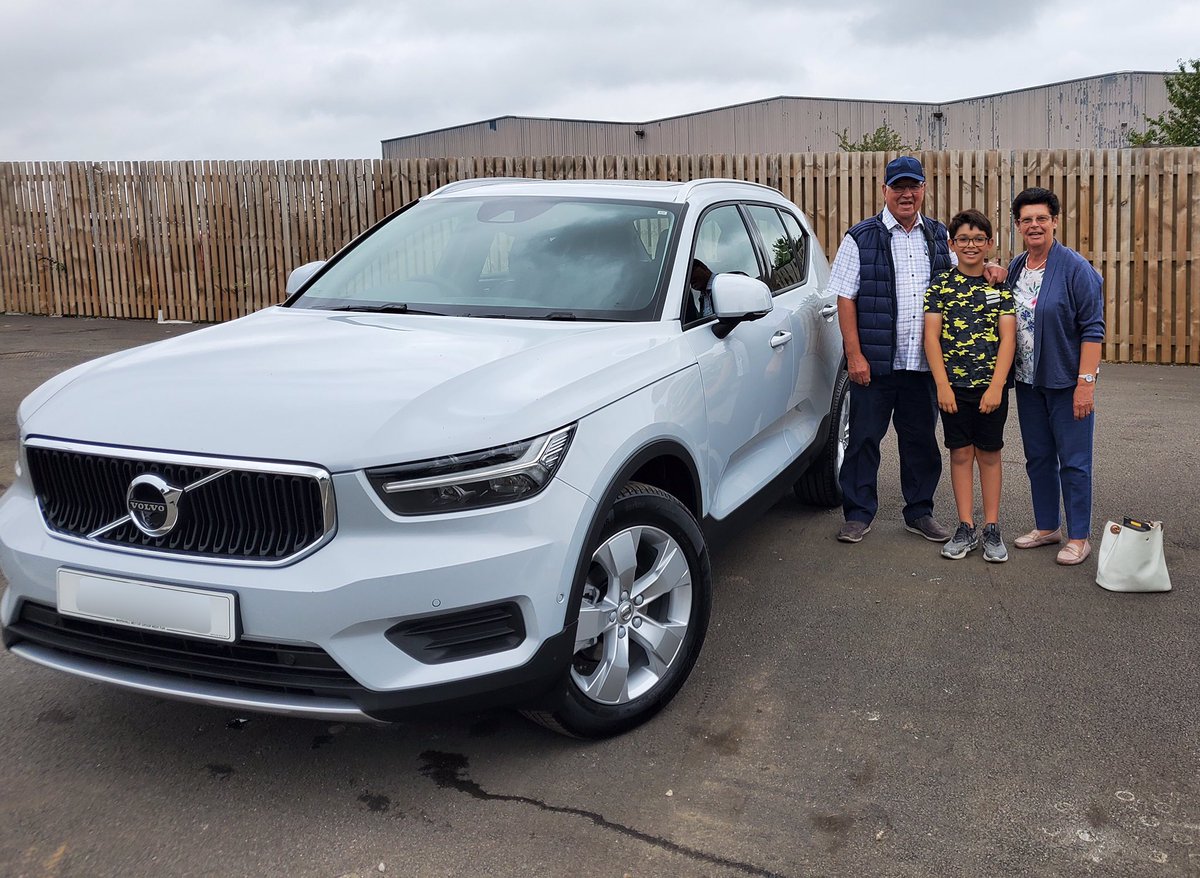 MarshallVolvo's tweet photo. The Wilkinson family are @MarshallVolvo #Grantham to collect their award-winning XC40 from Laura Willets. Congratulations and enjoy! #marshallmoments https://t.co/C6J5yp2jrY