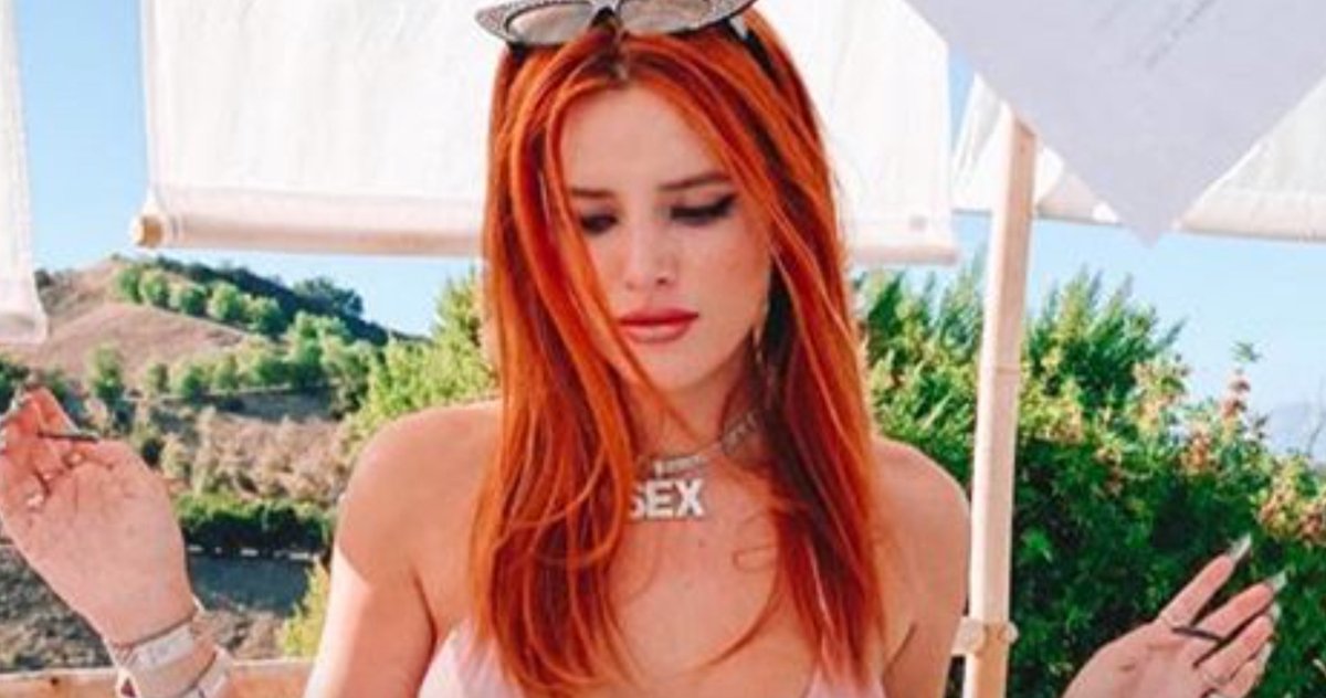10. 2020 Aug, Bella joined OnlyFans, a site where sex workers post content and are paid by subscription. She earned a million dollars on the first day...  #BellaThorne  #Onlyfans  https://www.ibtimes.com/bella-thorne-her-journey-disney-actress-onlyfans-star-3035518
