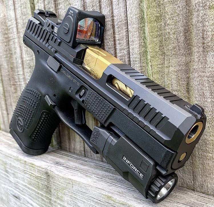 janedoe_cz75's tweet image. CZ P-10C👍❤️
#cz #czp10c #p10c #czusa #czub
#カッコいいCZ