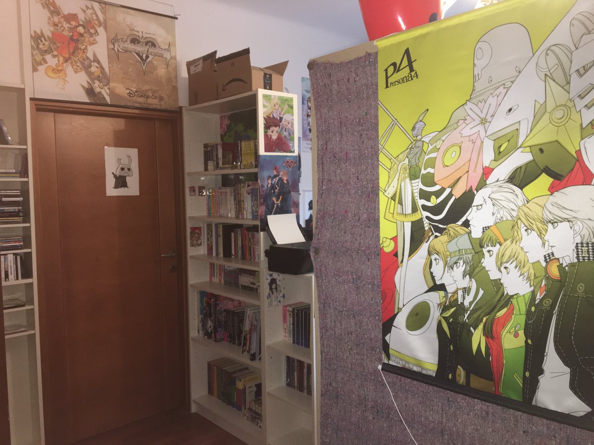 PinkGeekNeni's tweet photo. "I won the GeekRoom contest at #DigiNite , so to celebrate, here's the updated pictures I submitted for it!" - A thread
@Aninite 

Door (Both sides), Room Divider, Shelves https://t.co/BZUn7NXij4