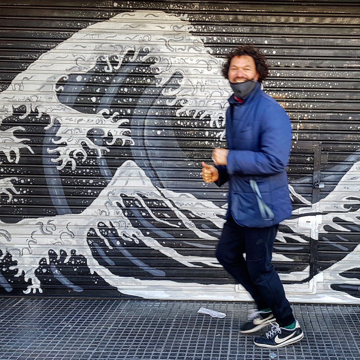 #FelizDomingoATodos 
Que los ola no nos tape nuestro sueño <a href="/galeriaelsi/">ELSI DEL RIO</a>