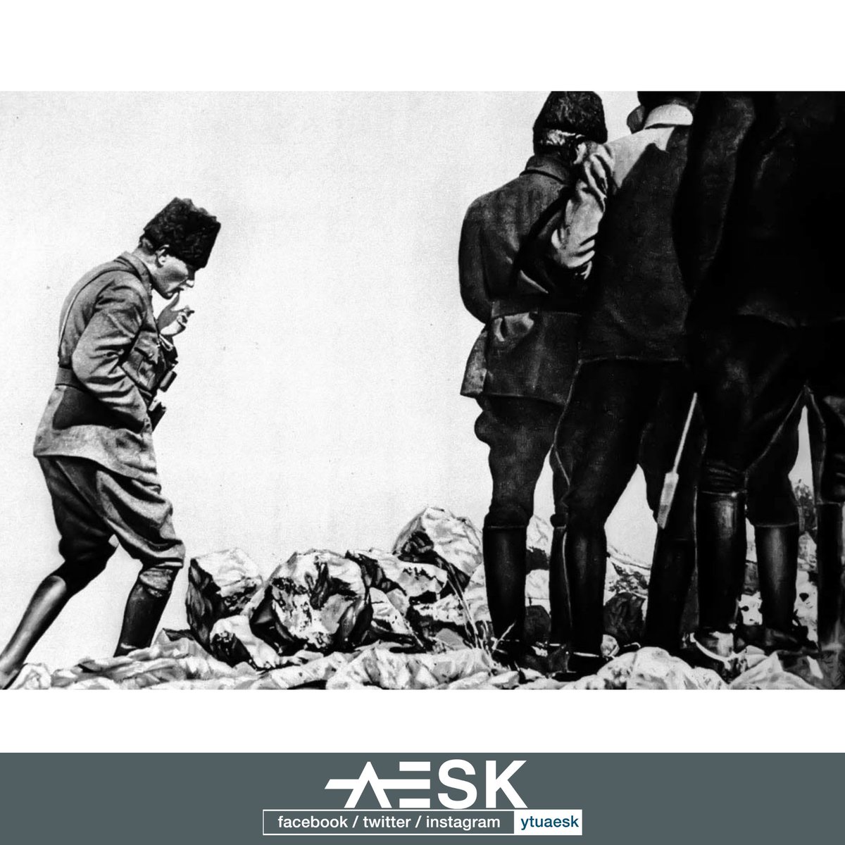 YtuAESK's tweet photo. "30 Ağustos zaferi, tarih arasında bir millet tarafından tamamen benimsenen bir fikrin ne kadar kadir ve ne kadar muhyi bir kuvvet olduğunun en güzel misali olarak kalacaktır."
Ulu önder Atatürk'ü, silah arkadaşlarını ve bu vatan için şehit düşmüş askerlerimizi minnetle anıyoruz. https://t.co/V8cCRLy5fS
