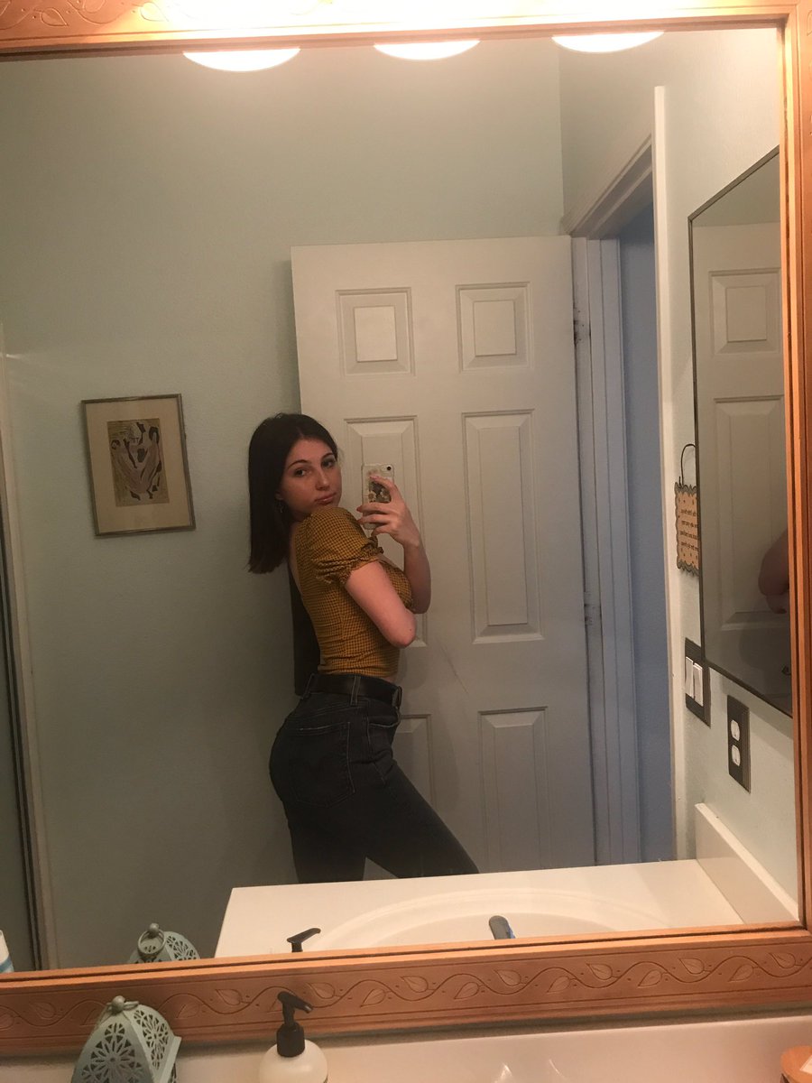 axellenude_'s tweet image. Dispo pour un planQ 💝

RT = 1 NUDE 🔞

Rejoins moi sur snap 👄 je me déplace
Snapchat.com/add/triadsy