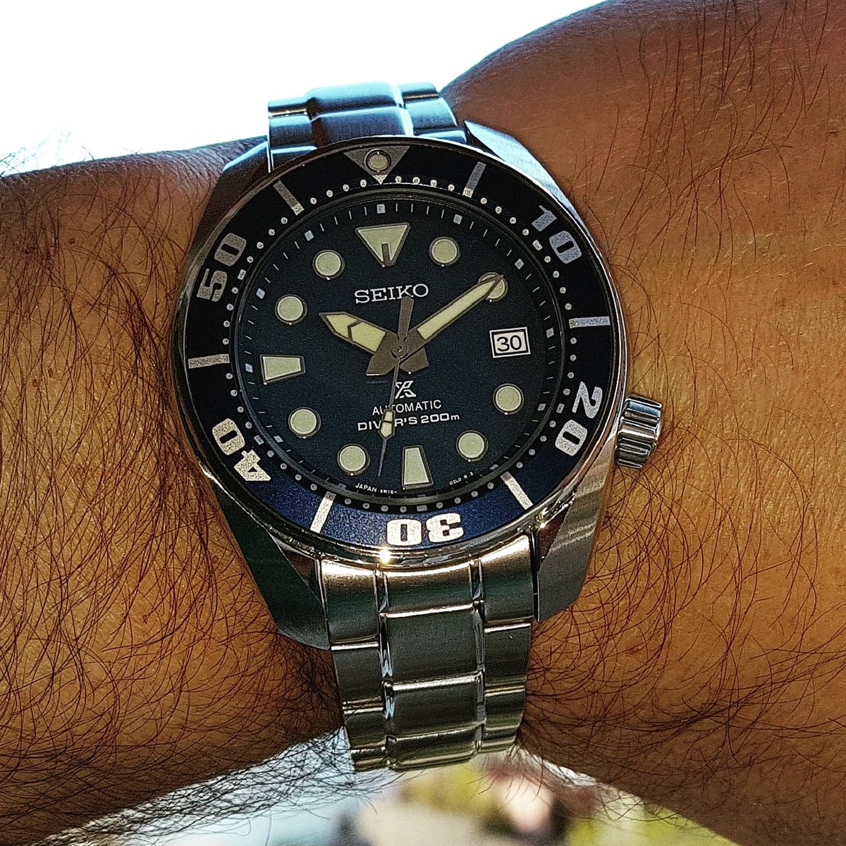 mate_cimarron's tweet photo. #Seiko #SeikoDiver #Prospex #SUMO #Blumo SBDC033 200M #Automatic #SeikoWatch #Diver #Dive #Divers #Submariner #orologi #Montres #Watch #watches #timepieces #timepiece #relojesespeciales #Seikodiver #Montre #reloj #relojes #Time #Blue ► https://t.co/8HbagQVsUE