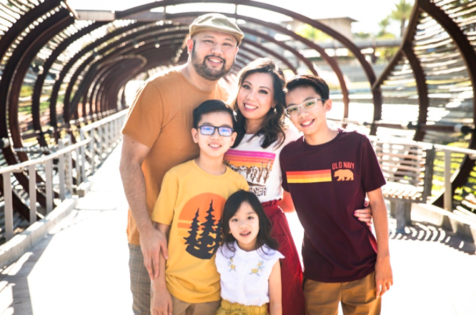 dead at 38Jorel Alfonso from Eastvale,  #California died from  #COVID. He leaves behind a wife and 3 children left to navigate the world without a father. How many more have to die until we have a national strategy Trump?  #MAGA  https://www.nbclosangeles.com/news/local/inland-empire-coronavirus-death-father-of-3/2344285/