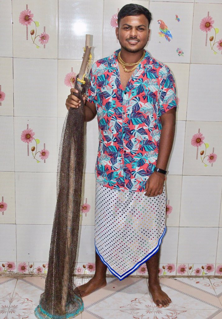MehulTare's tweet photo. Tradition😎 #proudtobeakoli https://t.co/iGVARiy77g